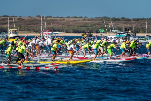 Molokai2Oahu-Race-Start-2015